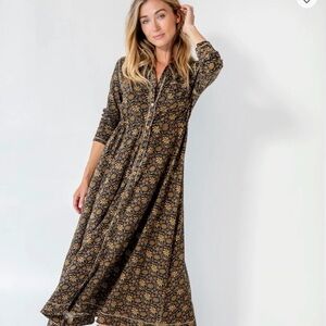 Natural Life Printed Floral Maxi Dress